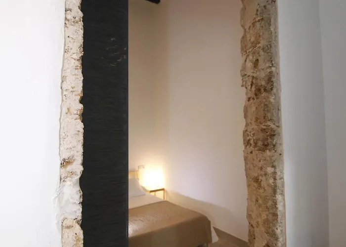 Magnifica Oportunidad, Junto Playa Y Pleno Centro Cadix